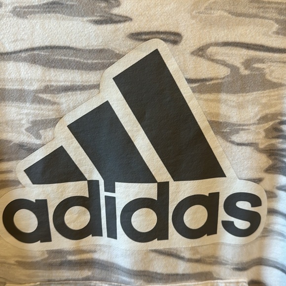 Adidas boys hoodie size XL - Picture 2 of 5